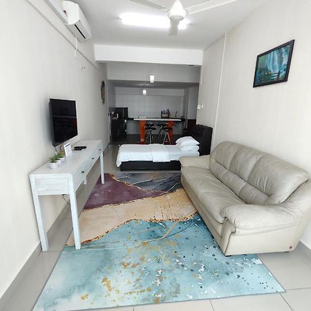 Homestay Studio Apartment Bentara Suite, Kompleks Mutiara Gua Musang Esterno foto