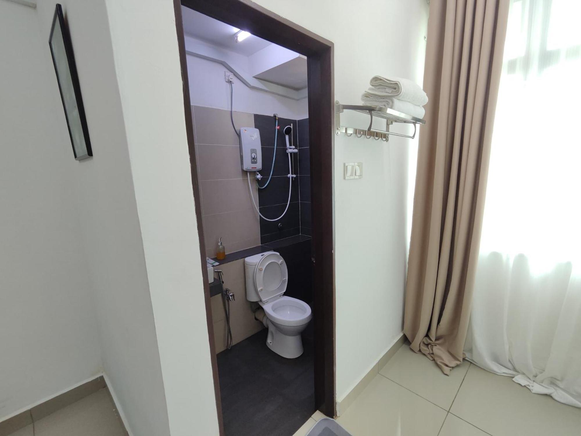 Homestay Studio Apartment Bentara Suite, Kompleks Mutiara Gua Musang Esterno foto